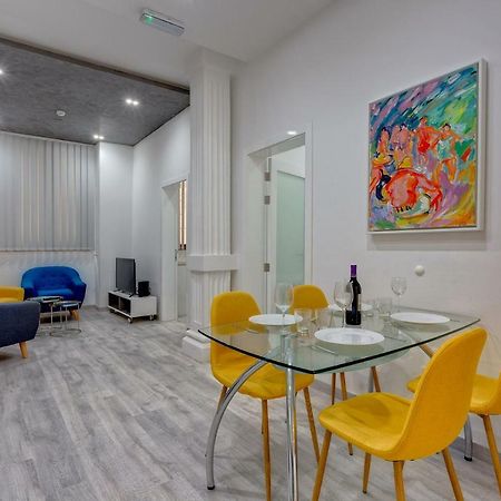 Stylish 3Br Apartment, Fantastic Location In Sliema Eksteriør billede