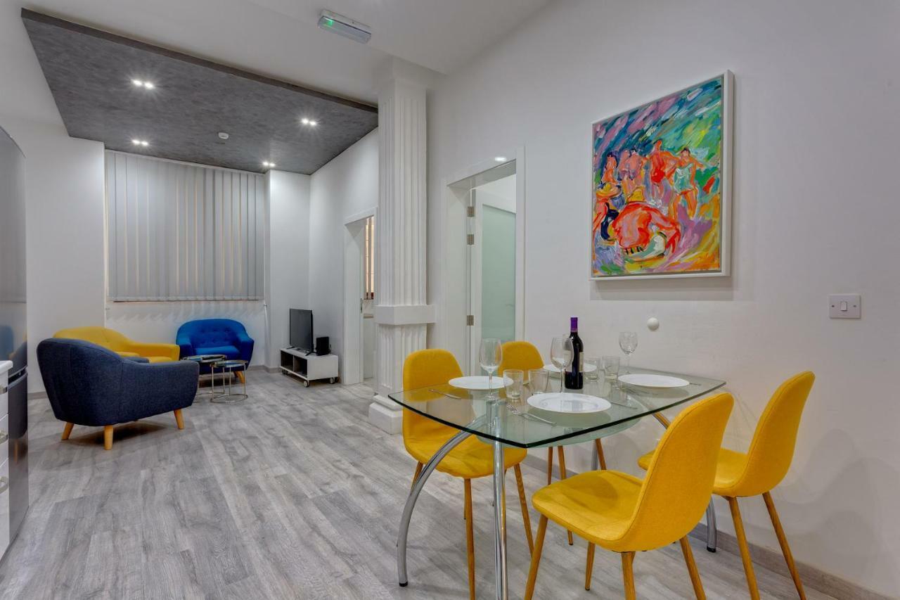 Stylish 3Br Apartment, Fantastic Location In Sliema Eksteriør billede