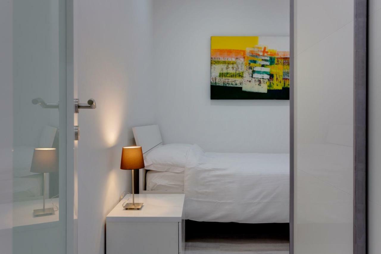 Stylish 3Br Apartment, Fantastic Location In Sliema Eksteriør billede
